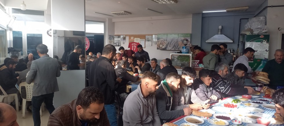 Dem Partisi, Kahvaltıda Vatandaşlarla Buluştu