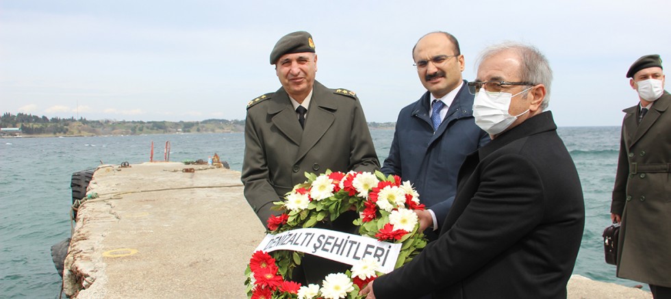 Deniz Şehitleri Gelibolu’da Törenle Anıldı