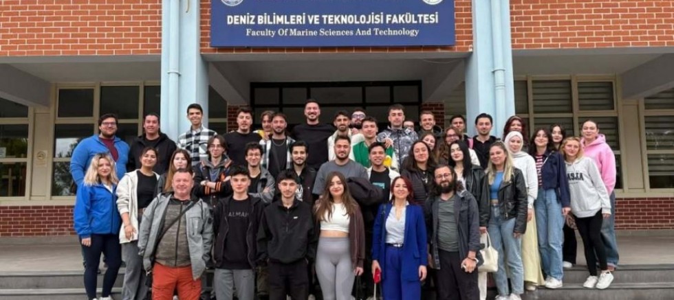 Deniz ve Liman İşletmeciliği Öğrencilerinden Teknik Gezi