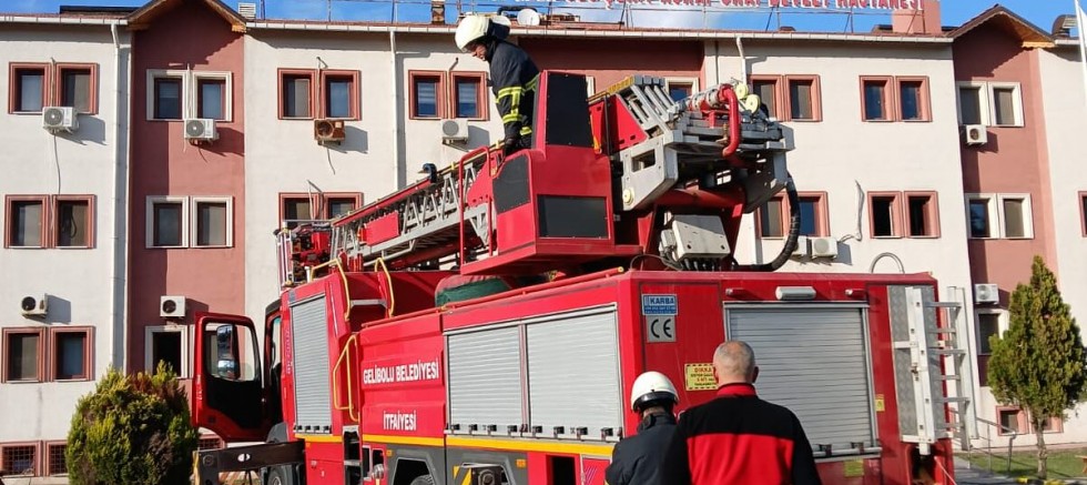 Devlet Hastanesinde Yangın Tatbikatı Gerçekleştirildi