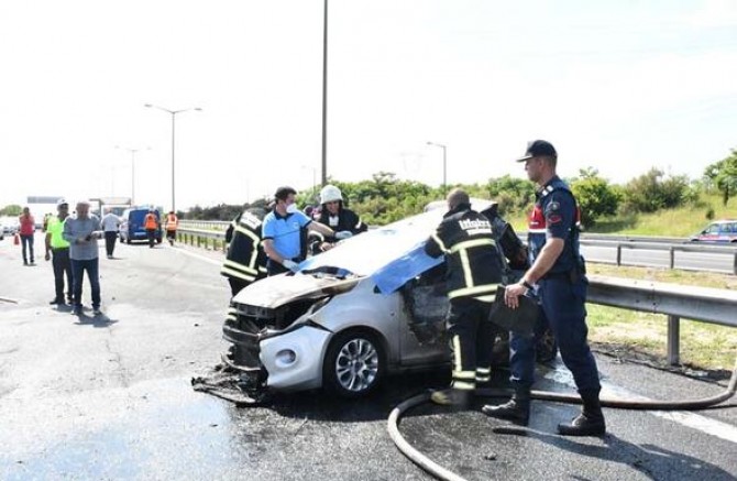 Düğüne Gelirken Kaza Yaptılar
