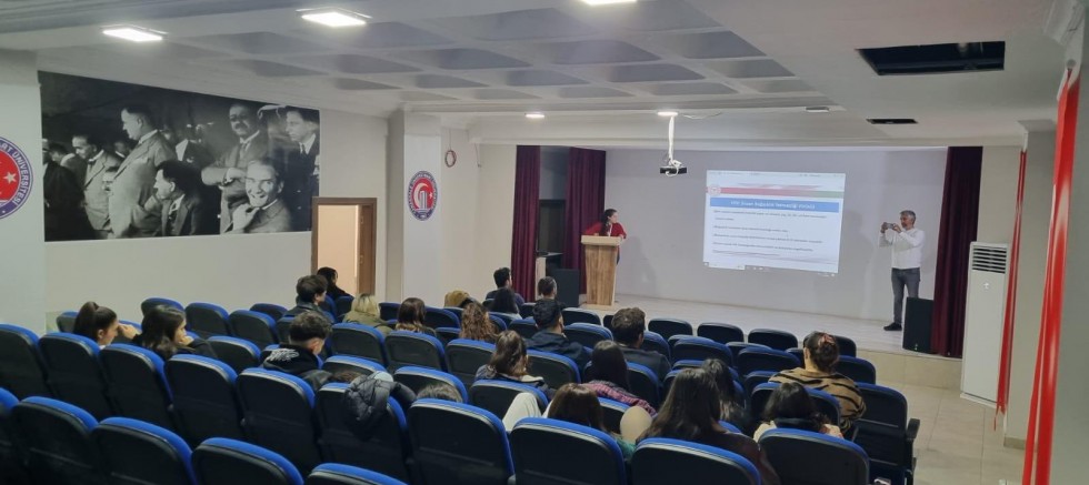 Dünya AIDS Günü Kapsamında Öğrencilere Farkındalık Eğitimi
