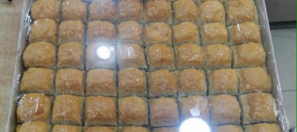 Düşünce Platformu’ndan Sağlıkçılara Baklavalı Destek