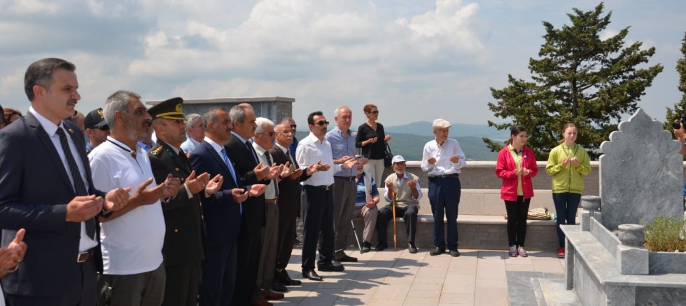 Ece Bey Mezarı Başında Anıldı