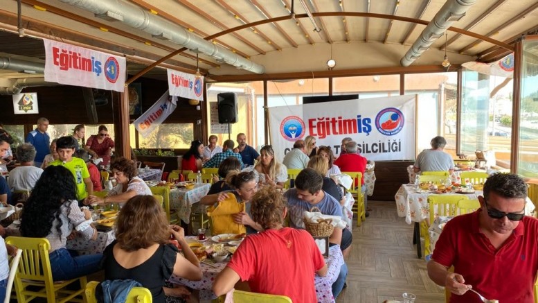 Eğitim-İş Kahvaltıda Bir Araya Geldi