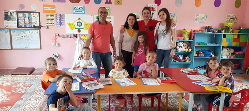 Eğitim-İş’ten Oyuncak Desteği