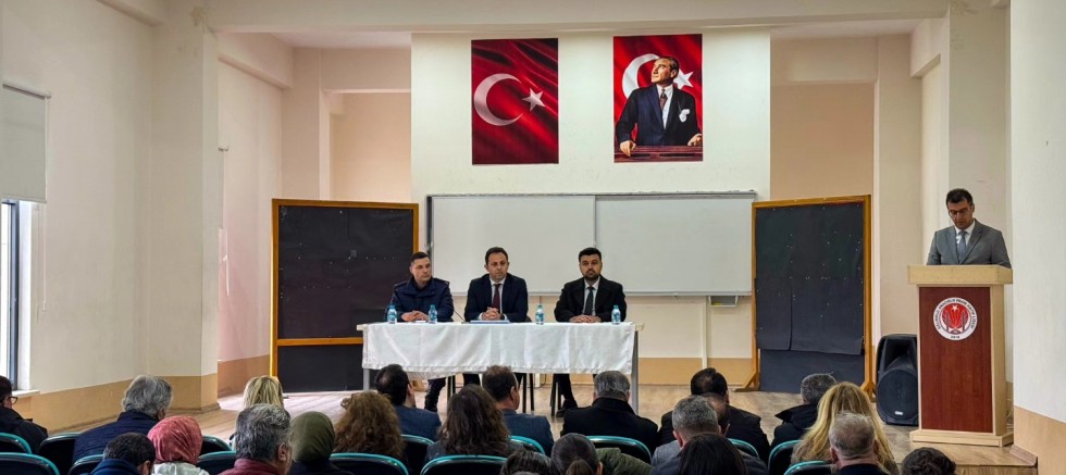 Eğitim Ortamları ve Okul Güvenliği Toplantısı Yapıldı