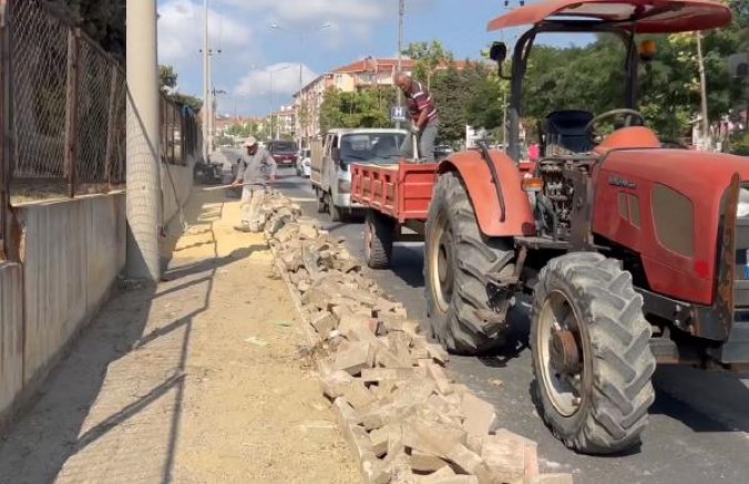 Ekipler, Çalışmalarını Sürdürüyor