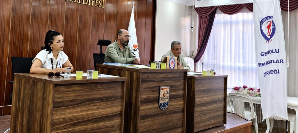 Emlakçılar ve Müteahhitler İlk Kez Bir Araya Geldi
