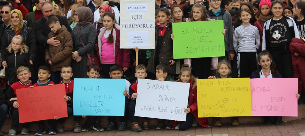 ENGELLiLER iÇiN YüRüDüLER