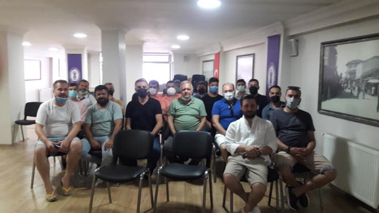 Erkek Kuaförlerinin Sıkıntıları Görüşüldü