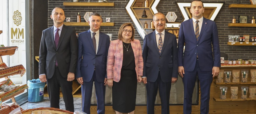 Erkılınç: Deprem Bölgesindeki Basınımızı Yalnız Bırakmayacağız