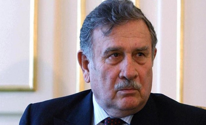 Eski Başbakan Yıldırım Akbulut Vefat Etti