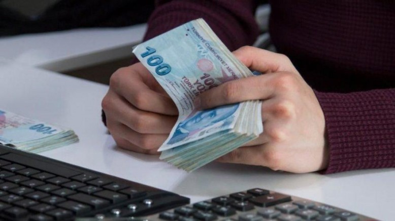 Esnafın Halkbank Kredilerine Yüzde 50 Faiz İndirimi
