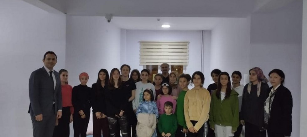 Fen Lisesi Pansiyonunda İftar Yemeği Düzenlendi