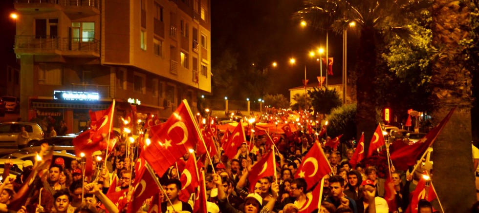 FENER ALAYI ÇOŞKUSU 19 Mayıs Atatürk’ü Anma ve Gençlik ve Spor Bayramı’nda