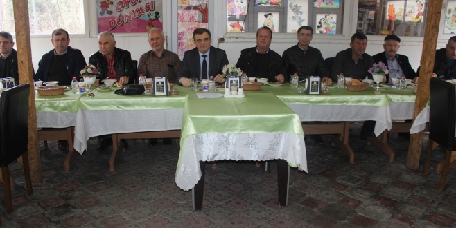 Ferhat Özger  Muhtarlarla Buluştu