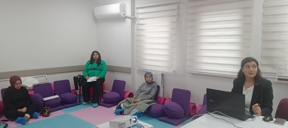 Gebe Anneler Aşıların Önemini Öğrendi