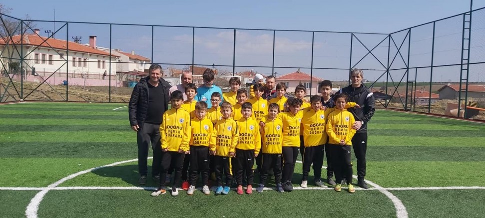 ‘Geleceğimizi İnşa Ediyoruz’
