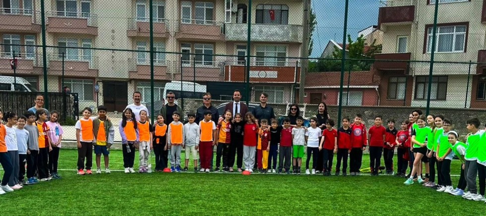 Geleneksel Çocuk Oyunları Şenliği Gerçekleştirildi