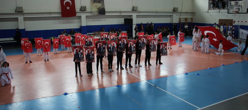 Gelibolu’da 19 Mayıs Coşkuyla Kutlandı