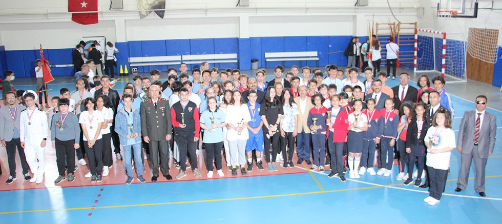 GELİBOLU’DA 19 MAYIS COŞKUYLA KUTLANDI
