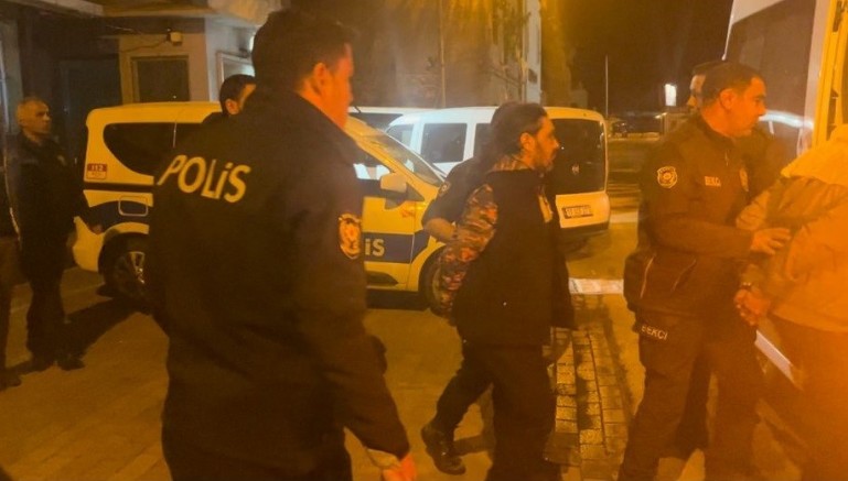 Gelibolu’da Kaçak Göçmen Operasyonu