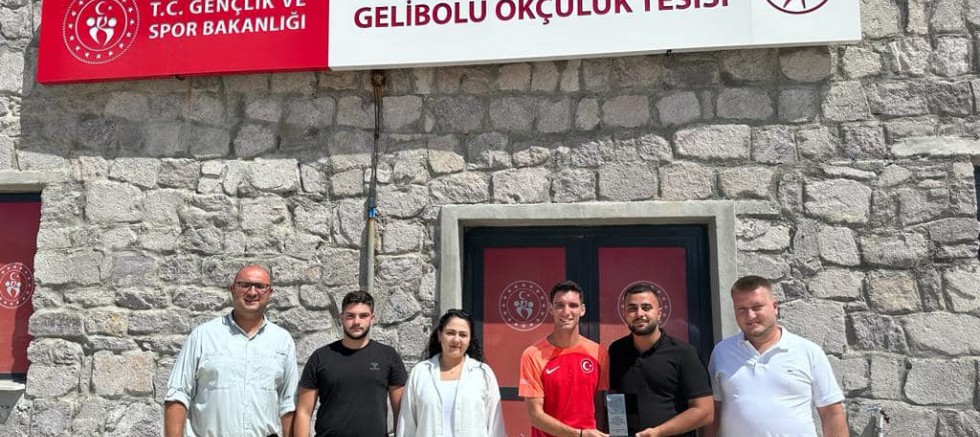 ‘Gençler Geleceğimizin Teminatıdır’