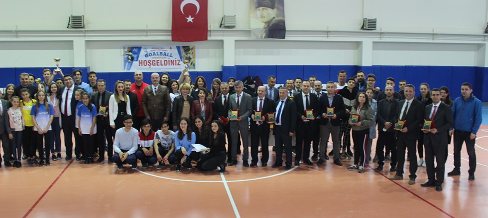 GOALBALL TURNUVASI SONA ERDİ
