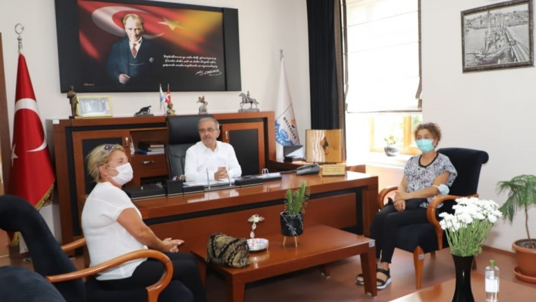 Gönüllü Sokak Dostlarından Başkan Özacar'a Ziyaret