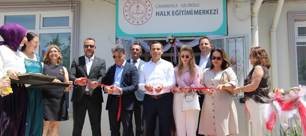 Halk Eğitim Merkezi’nde Yıl Sonu Sergisi Açıldı
