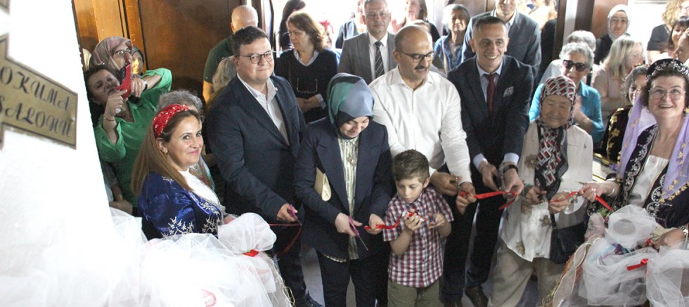 Halk Eğitim Merkezi Yıl Sonu Sergisi Açıldı