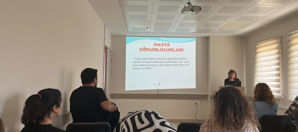 Hasta Hakları Eğitimi Verildi