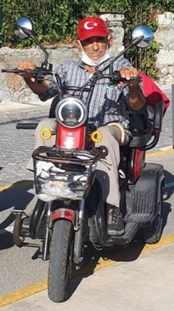 Hırsızlar Engelli Vatandaşın Aracını Çaldı
