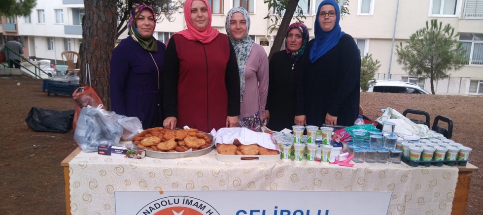 İmam Hatip Lisesinden Yardım Amaçlı Lokma