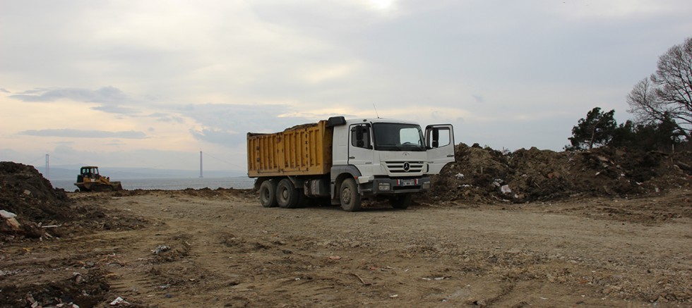 Kaçak Hafriyat Kamyonları Suçüstü Yakalandı!