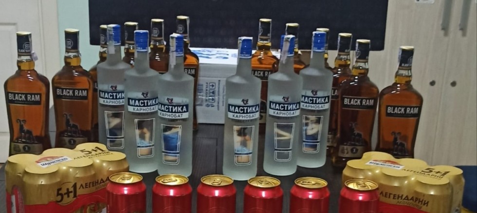 Kaçak İçki ve Tütün Operasyonları: 4 Gözaltı