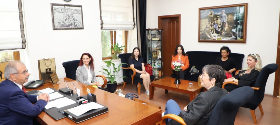 Kadınlar Derneği’nden Başkan Özacar’a Ziyaret