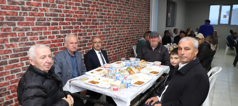 Kavakköy’de İftar Programı Düzenlendi