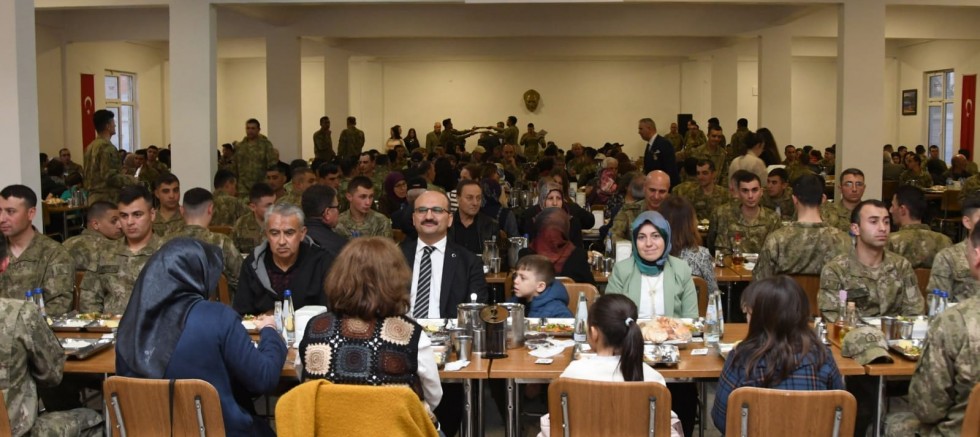 Kaymakam Abacı, 2. Kolordu Komutanlığı’nın İftarına Katıldı