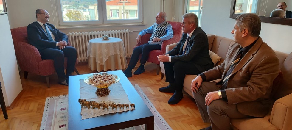 Kaymakam Abacı’dan Emekli Öğretmenlere Ziyaret