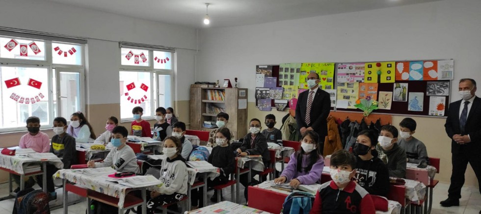 Kaymakam Abacı’dan Piri Reis İlkokulu’na Ziyaret