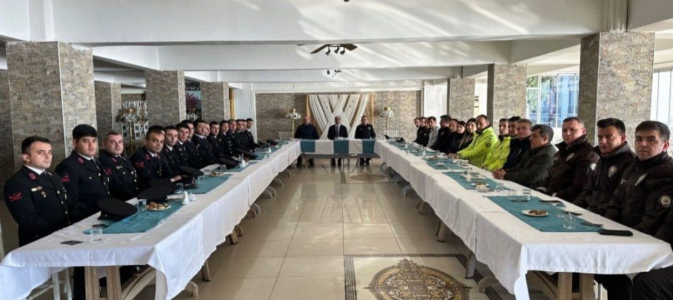 Kaymakam Abacı Kolluk Personeliyle Bir Araya Geldi