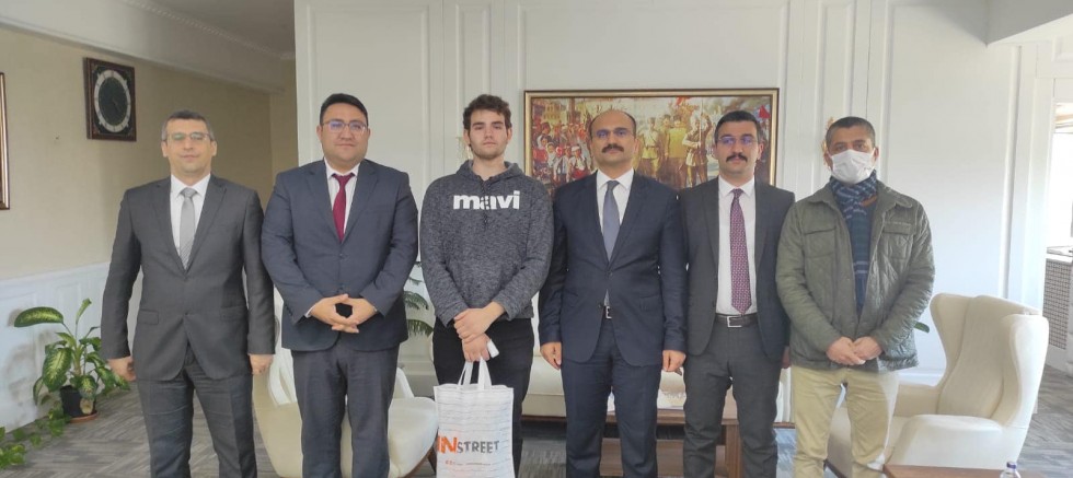 Kaymakam Abacı, Özcan’ı Makamında Misafir Etti