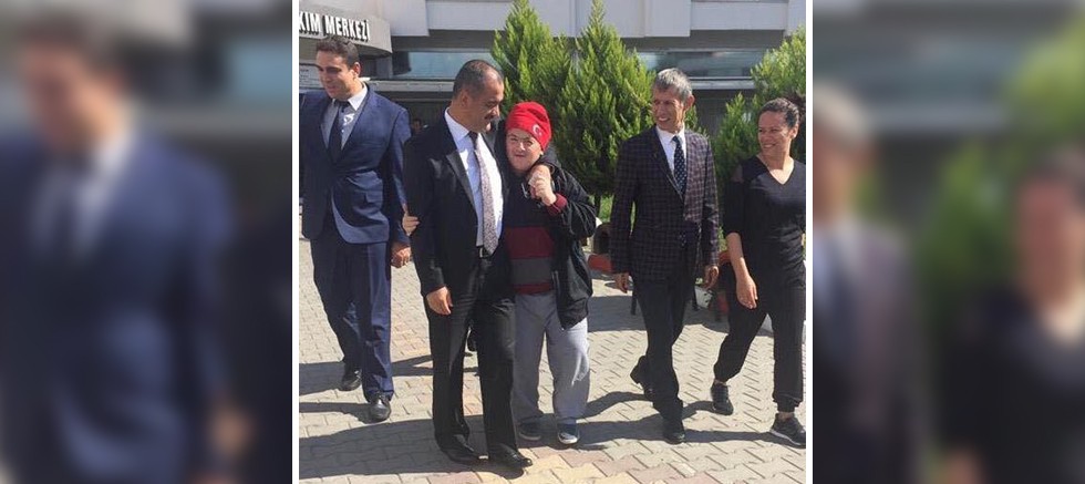 KAYMAKAM KILINÇKAYA ÖZEL BAKIM EViNi ZiYARET ETTi