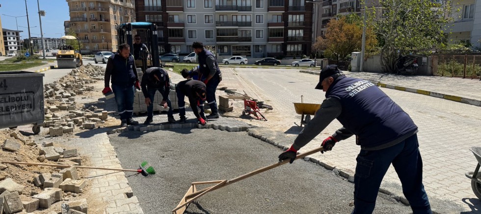 Kilit Parke Taş Onarım Çalışmaları Sürüyor