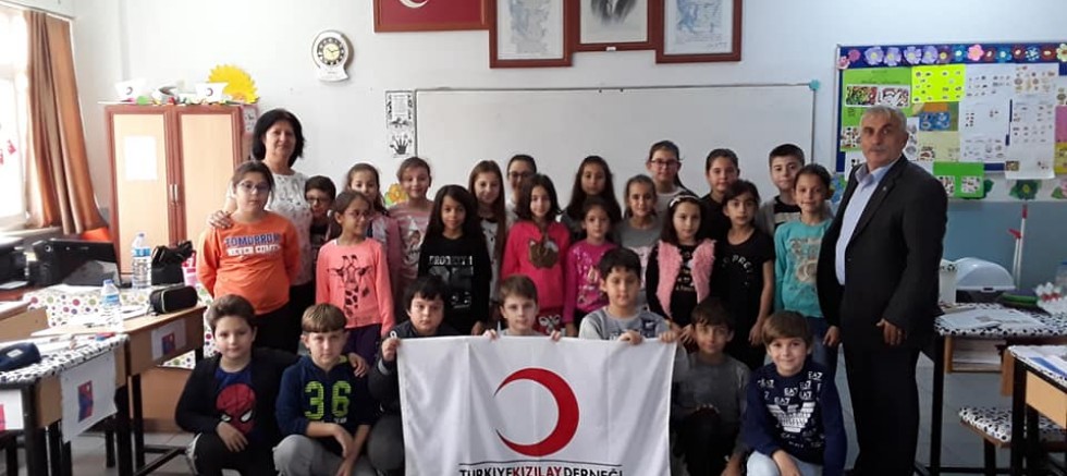 KIZILAY ŞUBESi  KONFERANS DÜZENLEDİ