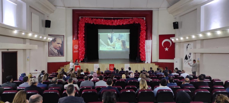 Koruyucu Aile Bilgilendirme ve Tanıtım Toplantısı Yapıldı