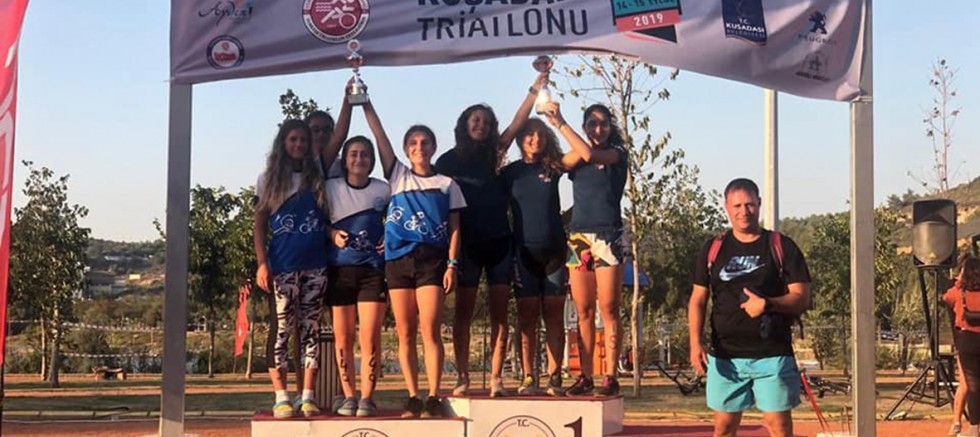 Kuşadası Triatlonu Sona Erdi