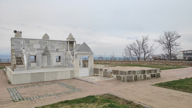 Mahmud Esad Coşan, İlçemizde Anılacak